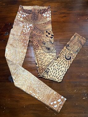 NEW NIYAMA SOL KURO SHIRO BAREFOOT LEGGINGS🦋